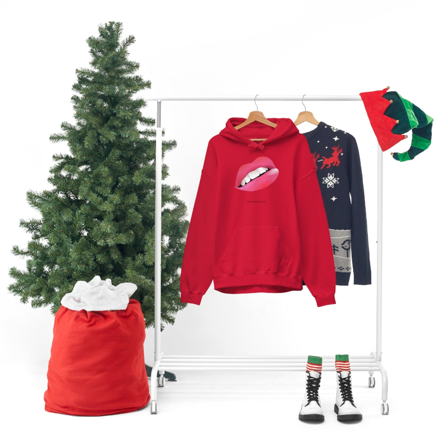 LIPS, Unisex Heavy Blend™ Hooded Sweatshirt, thick blend of cotton and polyester, soft feel alongside warmth.