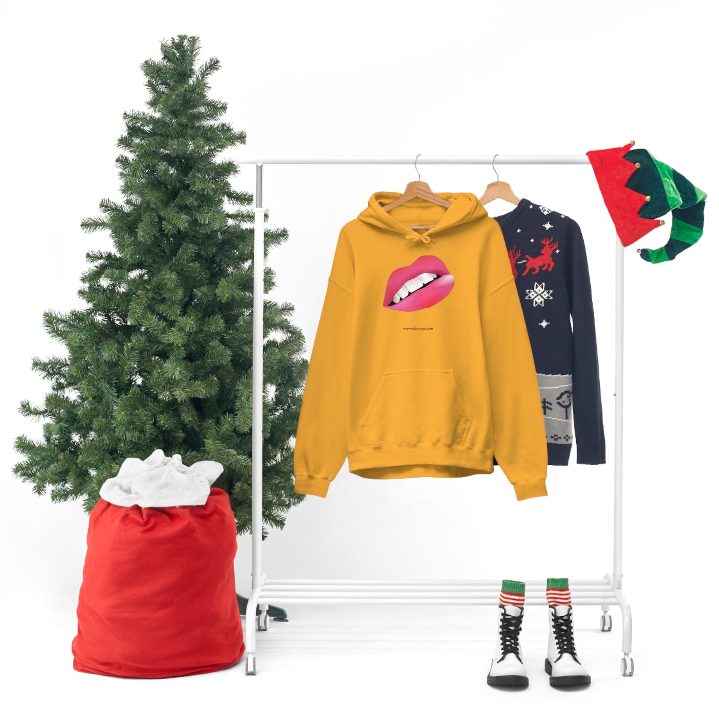 LIPS, Unisex Heavy Blend™ Hooded Sweatshirt, thick blend of cotton and polyester, soft feel alongside warmth.