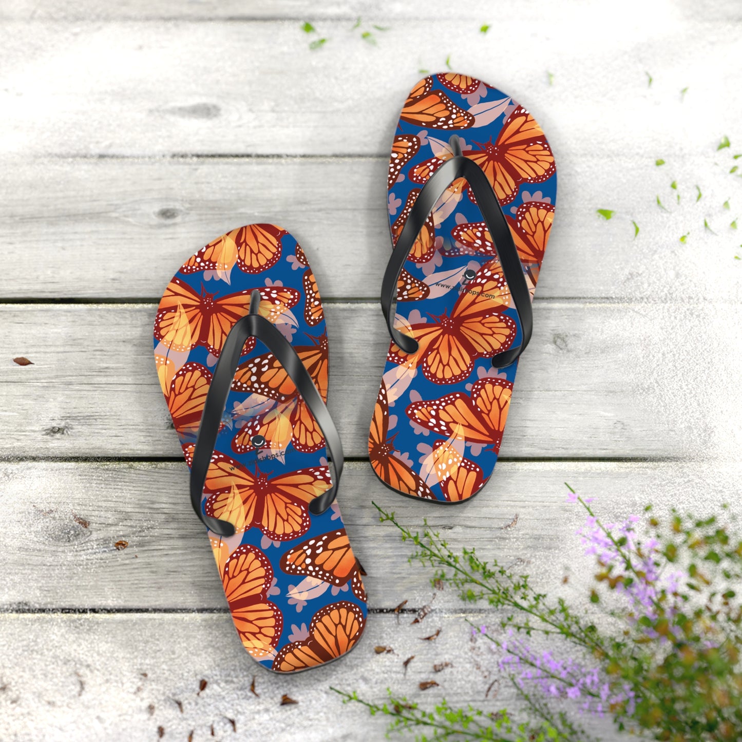Flip Flops All-day comfort, Slippers, colorful, With an easy slip-on design, a cushioned footbed. Mixed colors butterfly