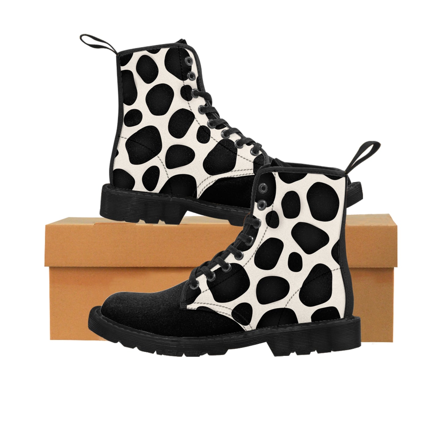 Unisex Canvas Boots, panda pattern, the boots provide soft and comfortable wearing for UNISEX use. They have a breathable foam insole to ensure anti-heat, anti-moisture and anti-corrosion conditions.