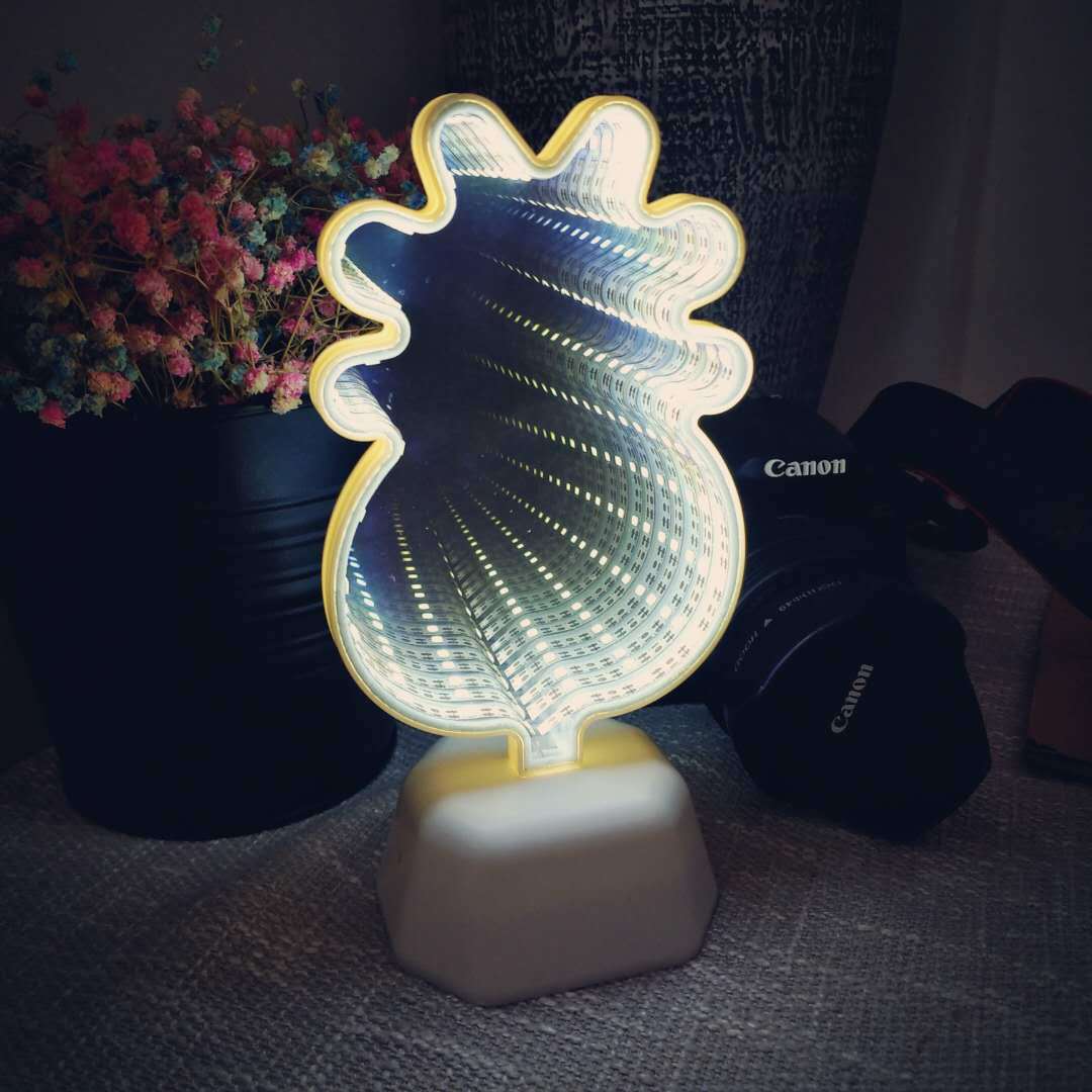 3D double mirror tunnel light