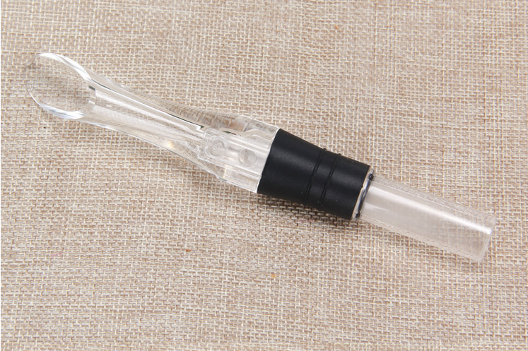 Wine decanter pourer pen fast decanter acrylic decanter pen shape
